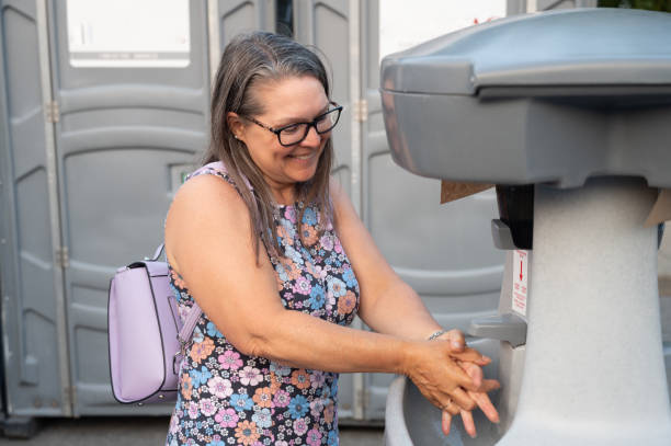 Best Best portable toilet rental  in Staunton, IL